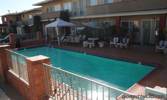 Travel Inn & Suites Victorville Ngoại thất bức ảnh