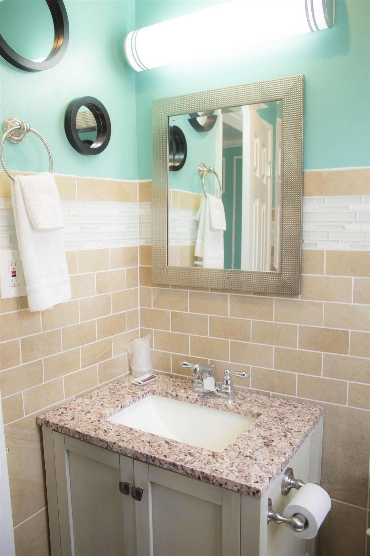 Travel Inn & Suites Victorville Ngoại thất bức ảnh